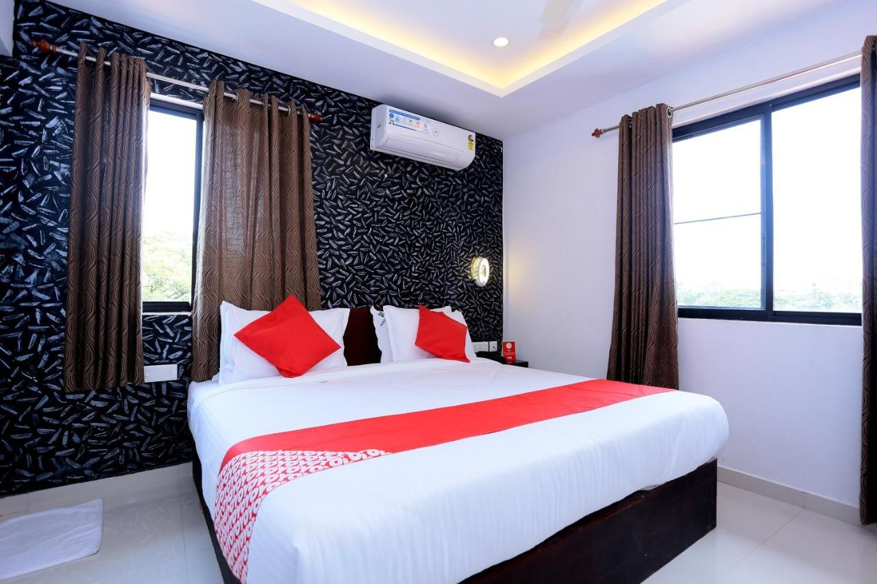 Capital O 61059 Green Life Hotel Kochi Exterior photo