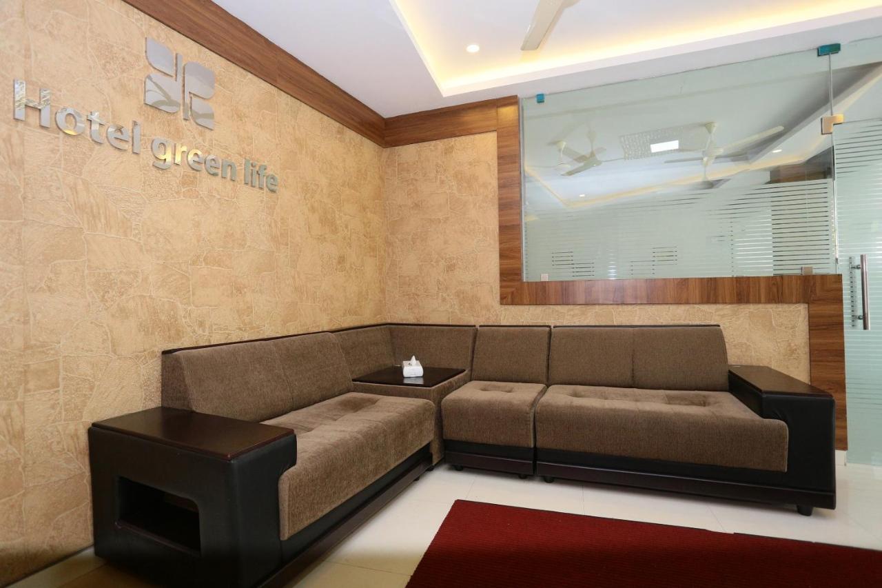 Capital O 61059 Green Life Hotel Kochi Exterior photo